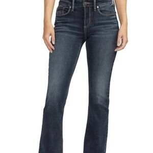 Silver Suki Mid-Rise Dark Blue Flare Bootcut Women's Jeans